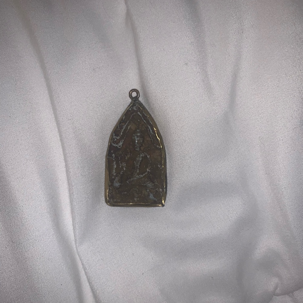 Double sided necklace pendant
